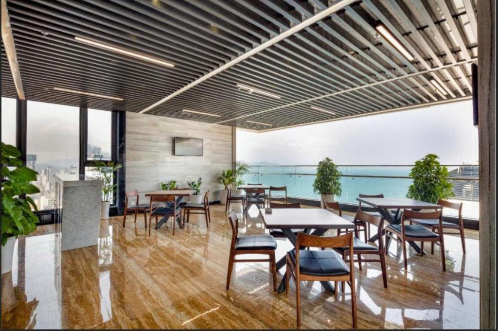 Executive Double Partial SeaView With Balcony