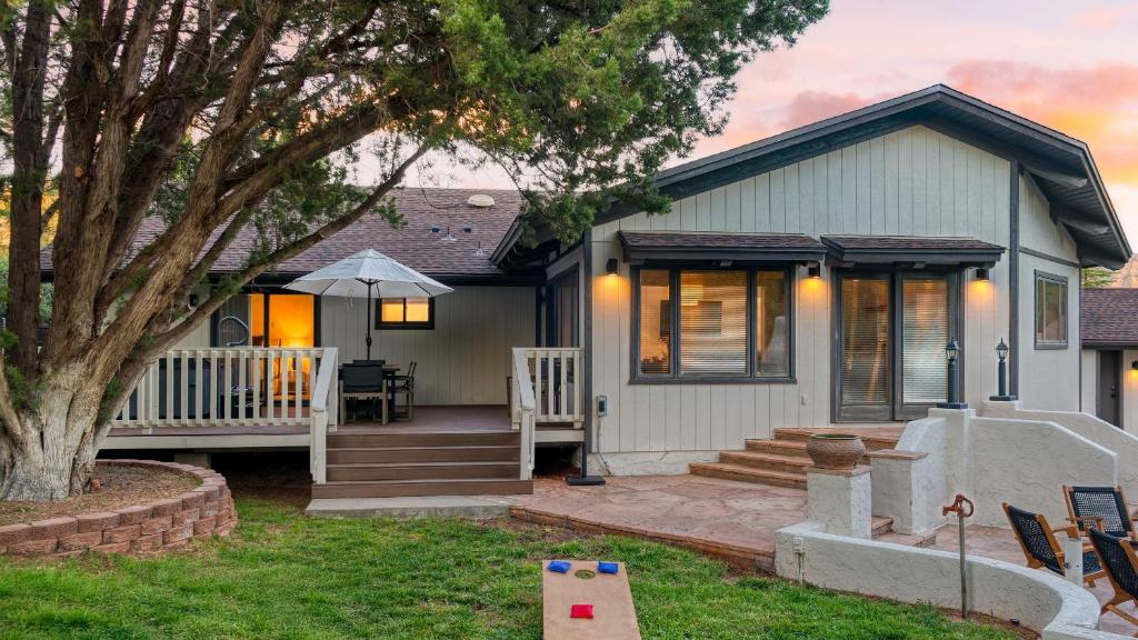 El edificio en el que está la casa vacacional