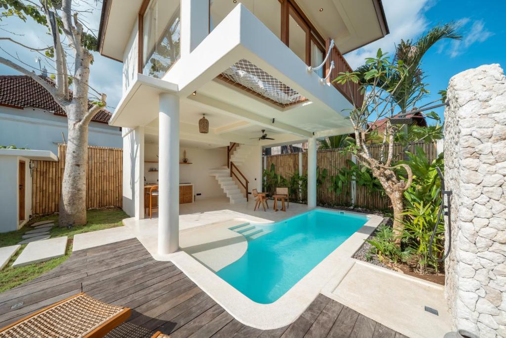 Бассейн в Villa Senja или поблизости