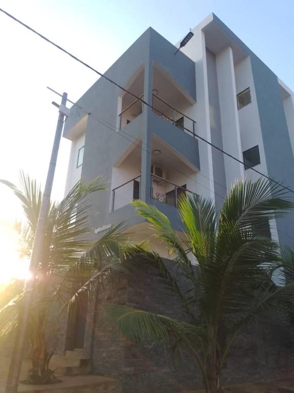 Ivy Residence 4br 6ba with terrasse