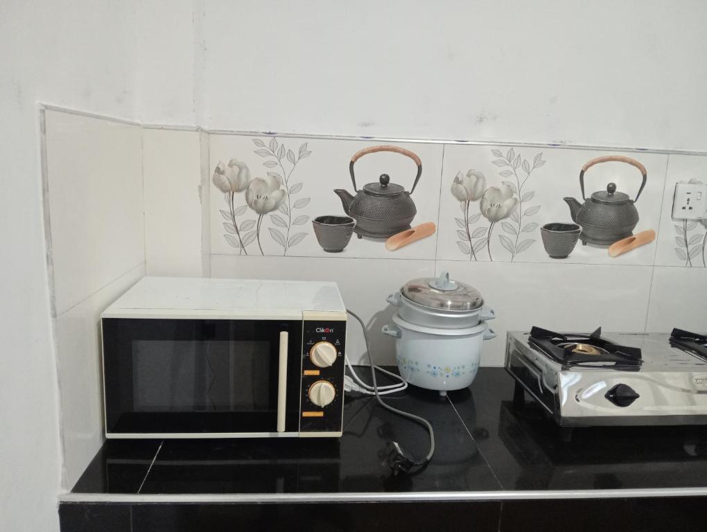 Η κουζίνα ή μικρή κουζίνα στο Aborigines vila