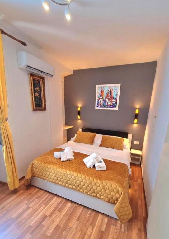 INCHY ACCOMMODATION - Deluxe Rooms & fully equipped kitchen in Diocletian's Palace