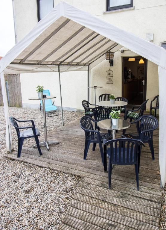 Patio nebo venkovní prostory v ubytování Hotel Garni Krone