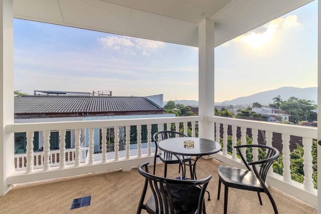 Naturlandskabet i nærheden af villaen