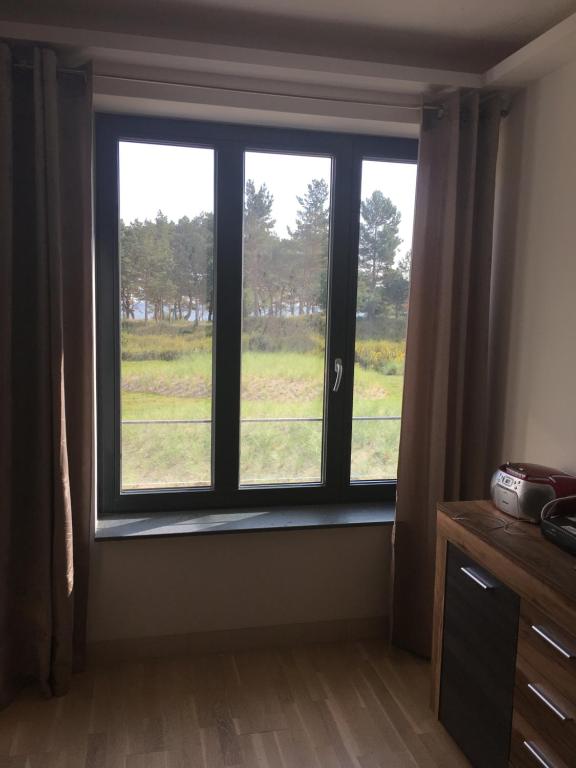 Fotografie z fotogalerie ubytování Prora Solitaire Apartment mit Meerblick Block 2 v destinaci Binz