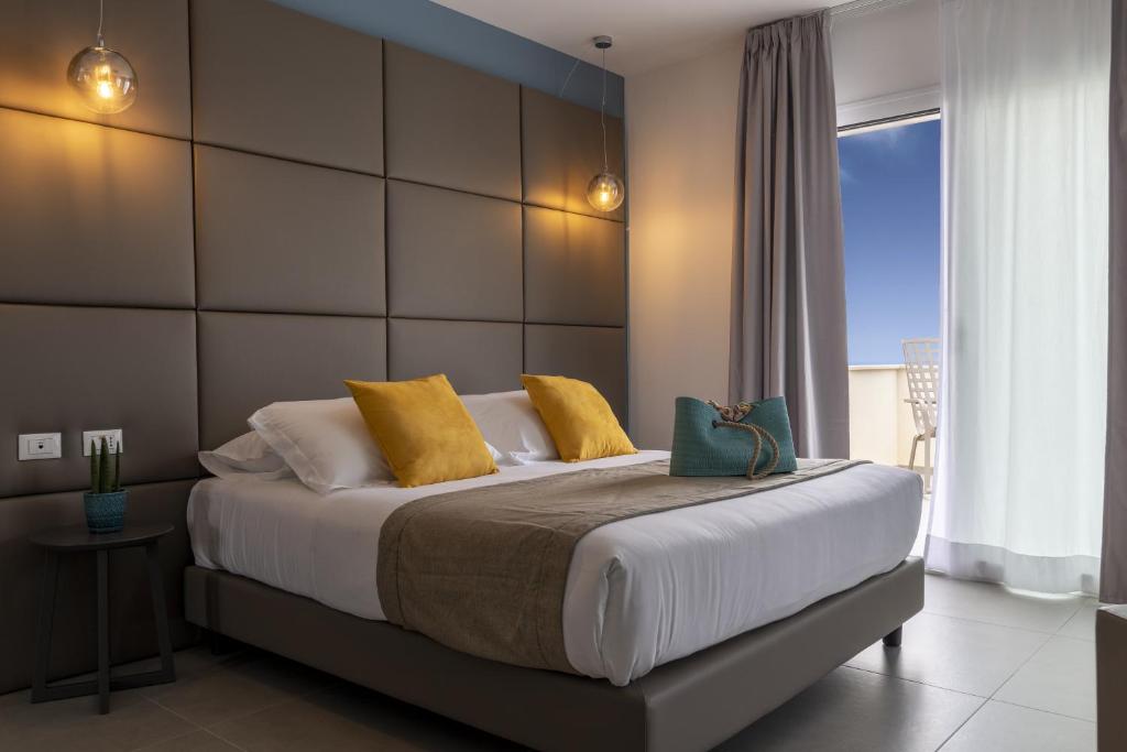 Resort La Battigia Beach & Spa - Suite Junior Avec Terrasse Et Vue Mer
