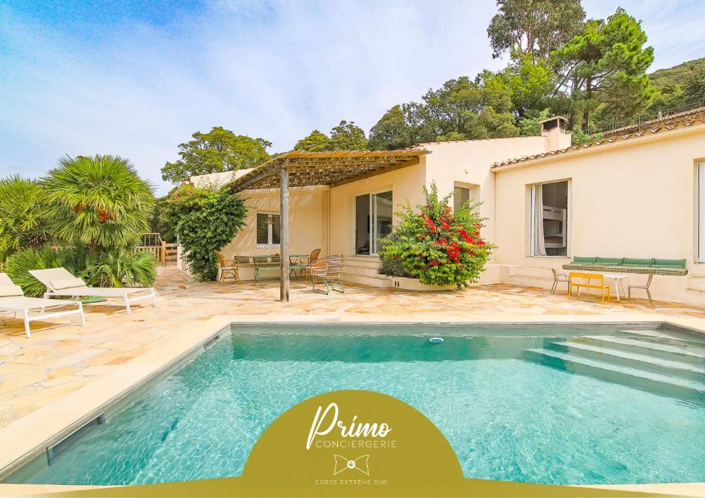 Πισίνα στο ή κοντά στο Villa Luma, 3 Chambres avec Piscine Chauffée