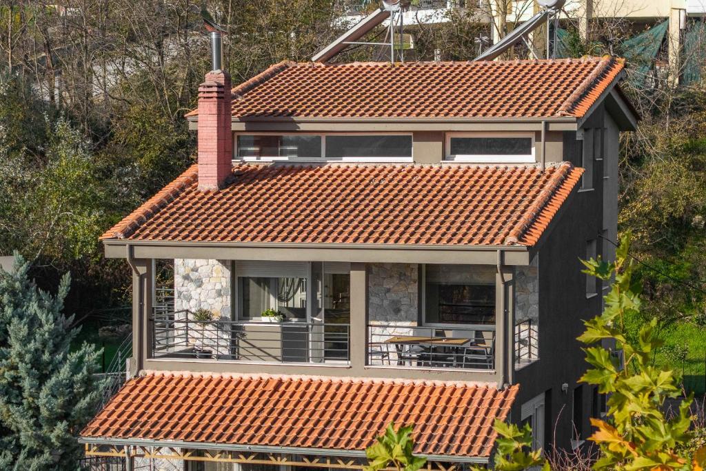 Tòa nhà nơi căn hộ tọa lạc