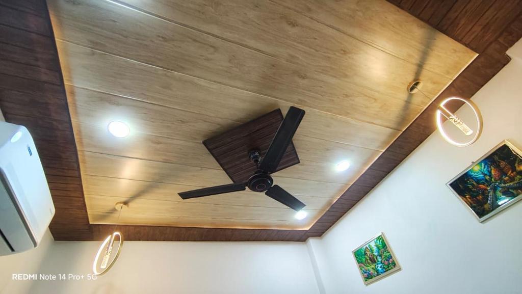 Φωτογραφία από το άλμπουμ του Divyam Grand στο Βαρανάσι