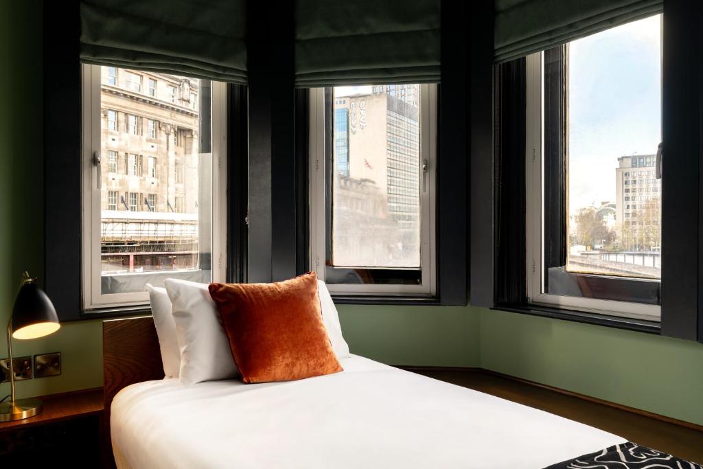 The Wellington Hotel - 
