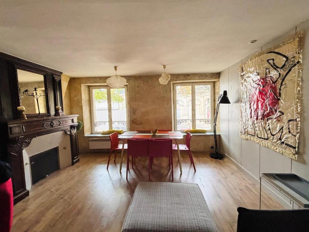 Bel Appartement T4 Design - Triangle d'Or