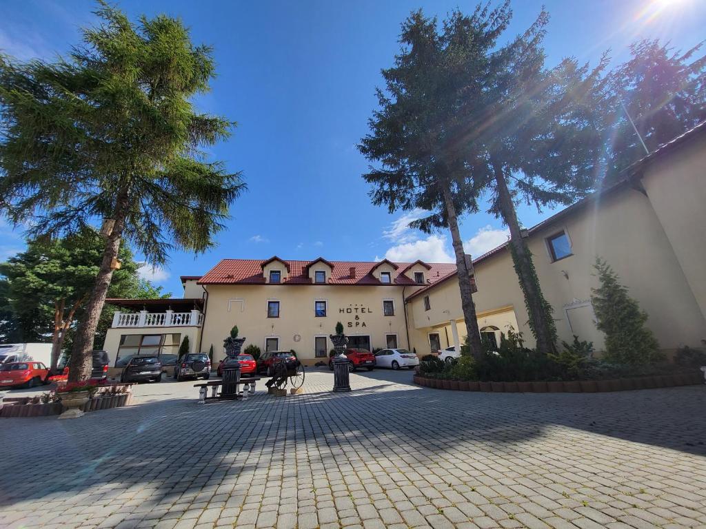 Budova, kde se hotel nachází