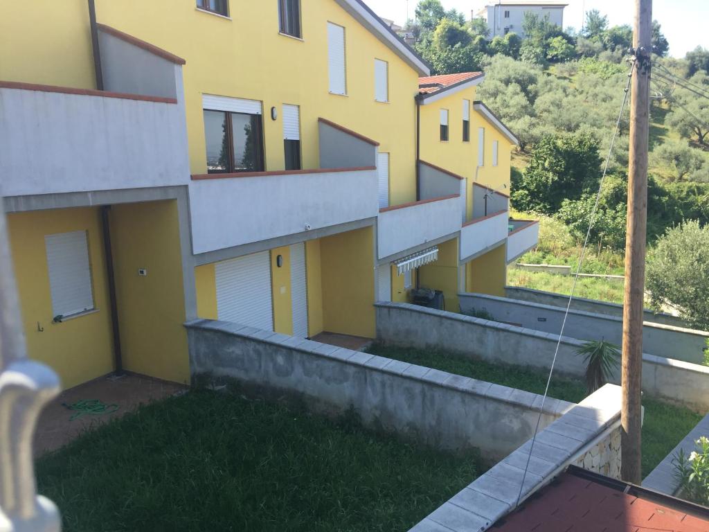 Le Villette - Triple Room With Private Garden