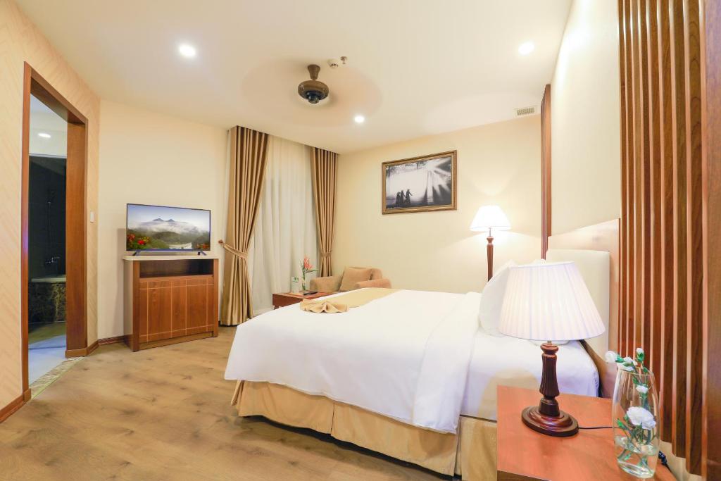 Phòng Deluxe Giường Đôi