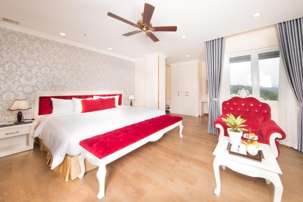 Suite Executive Nhìn Ra Thung Lũng