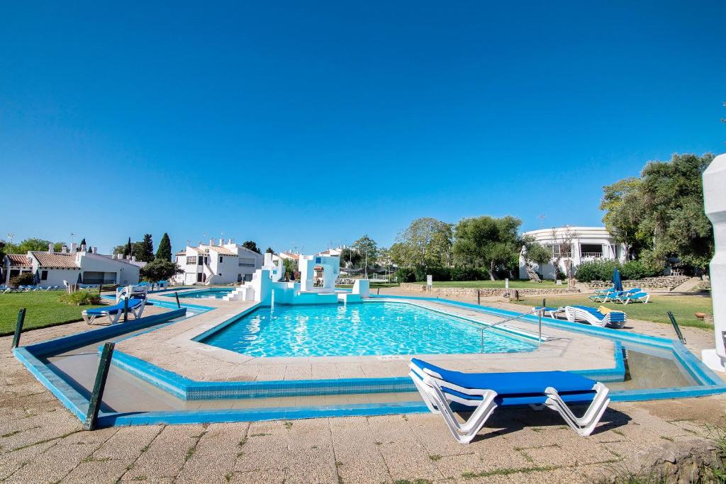 Πισίνα στο ή κοντά στο Cozy Studio Pedras Del Rei