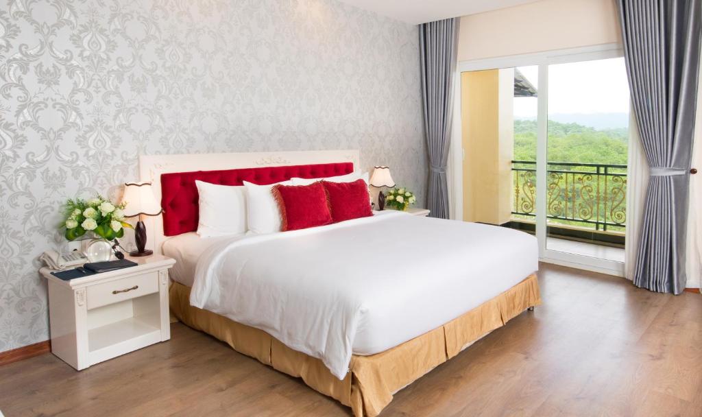 Suite Junior Giường Đôi Nhìn Ra Thung Lũng