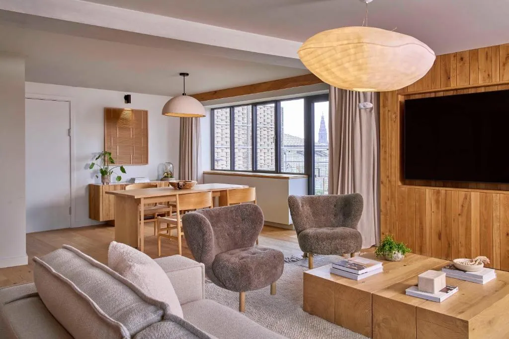 Suite with Balcony