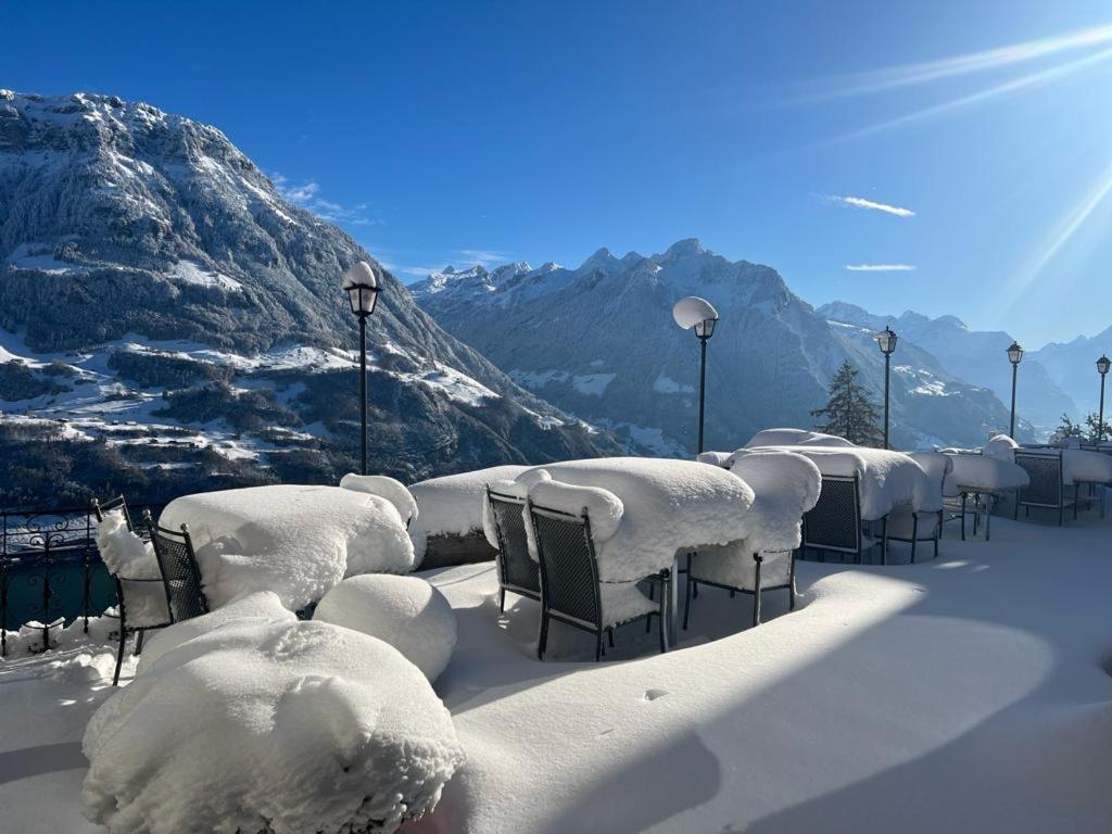Vista general de una montaña o vista desde el hotel
