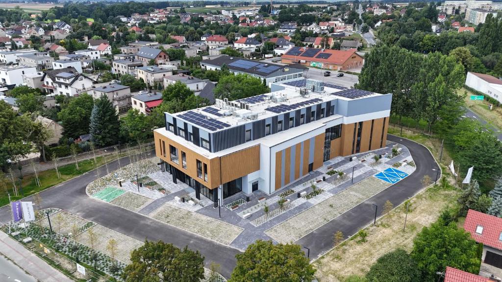 Centrum Szkoleniowo - Rekreacyjne '5 poziom' - Housity