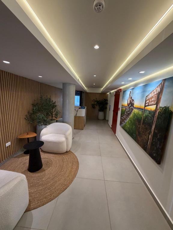 Un pat sau paturi într-o cameră la Vivo Costanera frente a la playa San José de Encarnación! Apartamento de 2 Habitaciones