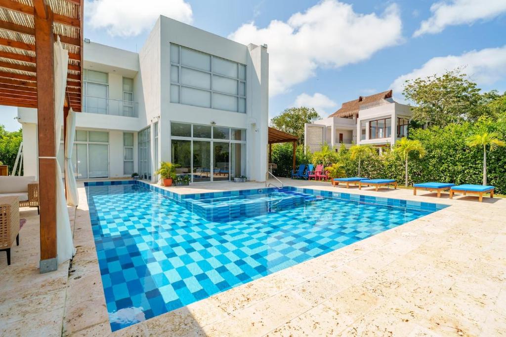 Swimmingpoolen hos eller tæt på Beautiful 5BR Villa-Barú Private Pool-Beach club