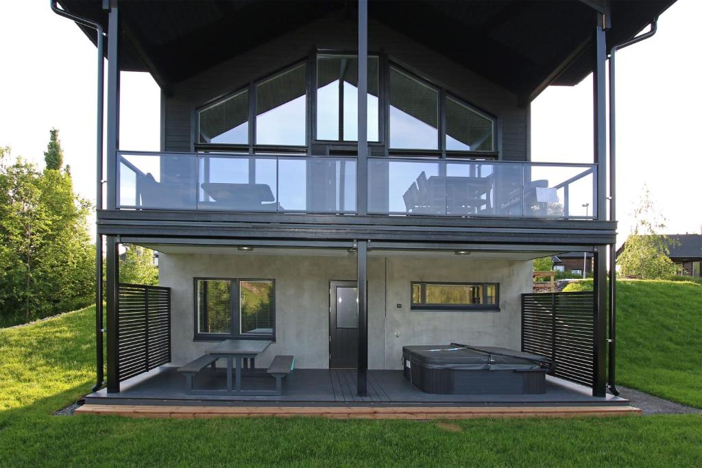 O grădină în afara Amiraali