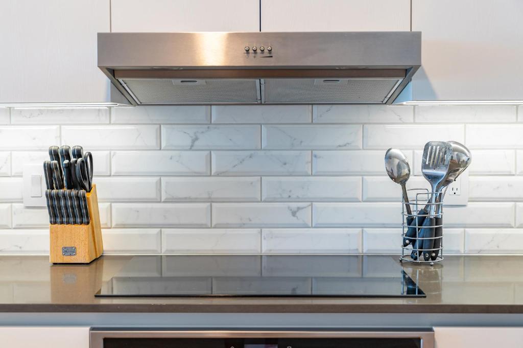 Kuchyň nebo kuchyňský kout v ubytování Global Luxury Suites Miami Worldcenter