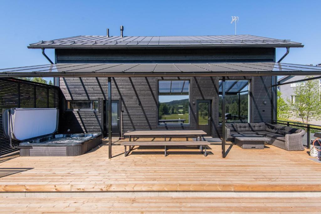 Ban công/sân hiên tại Kippari