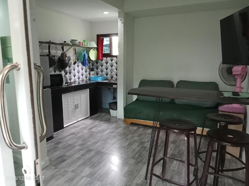 Private Lodge Beachside Samui Lamai - 17