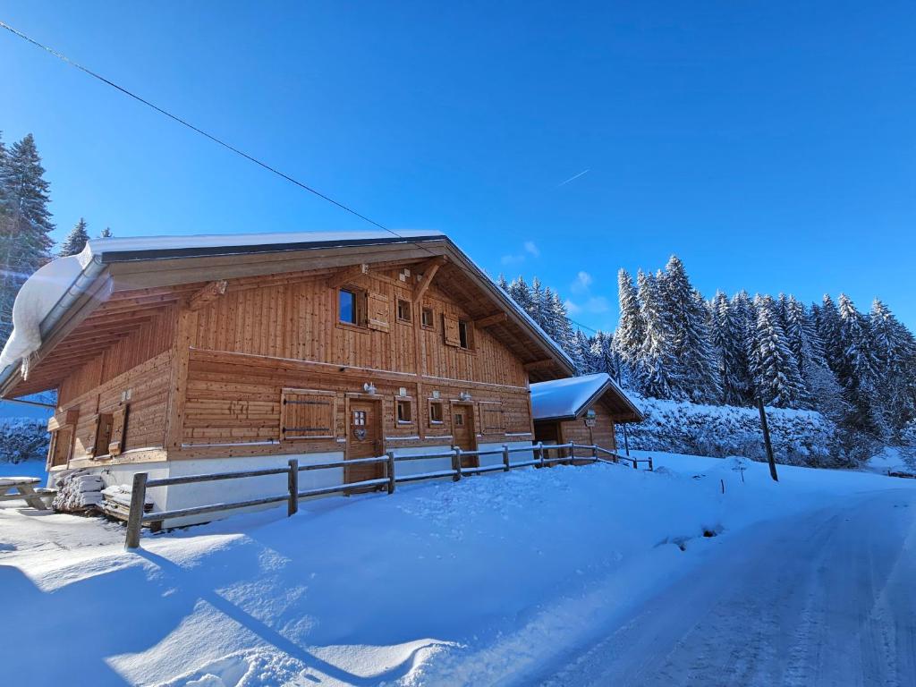 Chalet la Cry à St Gervais om vinteren