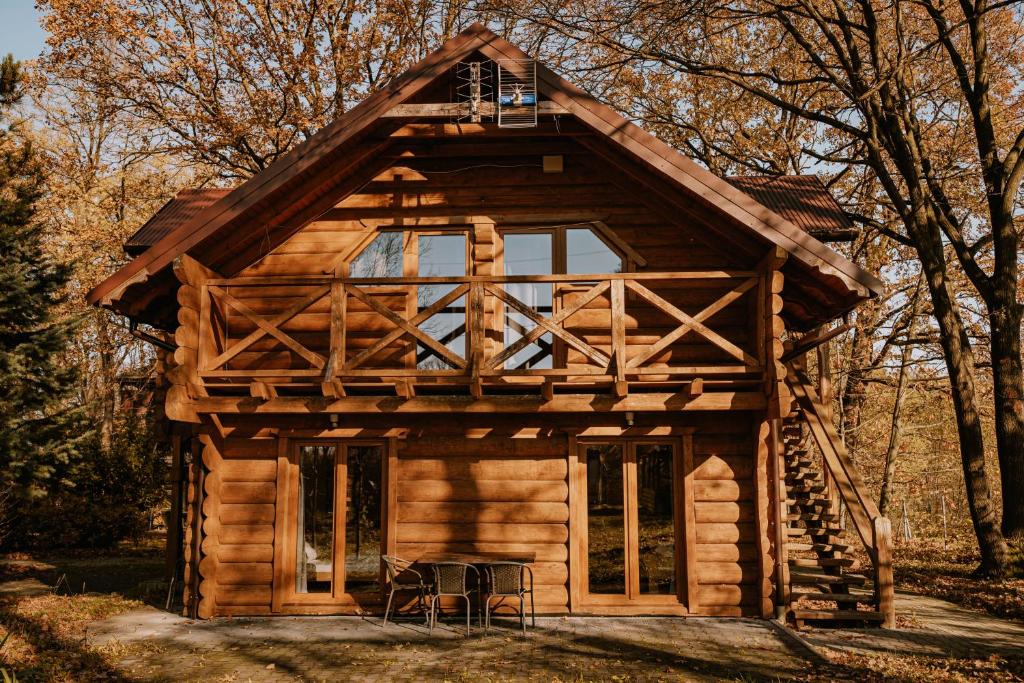 Το κτήριο όπου στεγάζεται  η παραθεριστική κατοικία