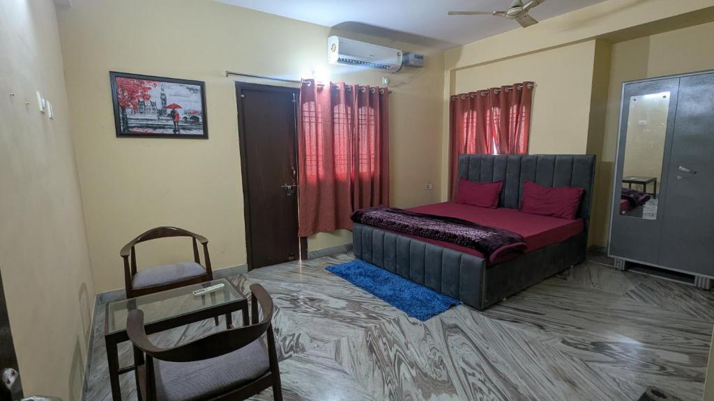 Postel nebo postele na pokoji v ubytování Imperial Homestay