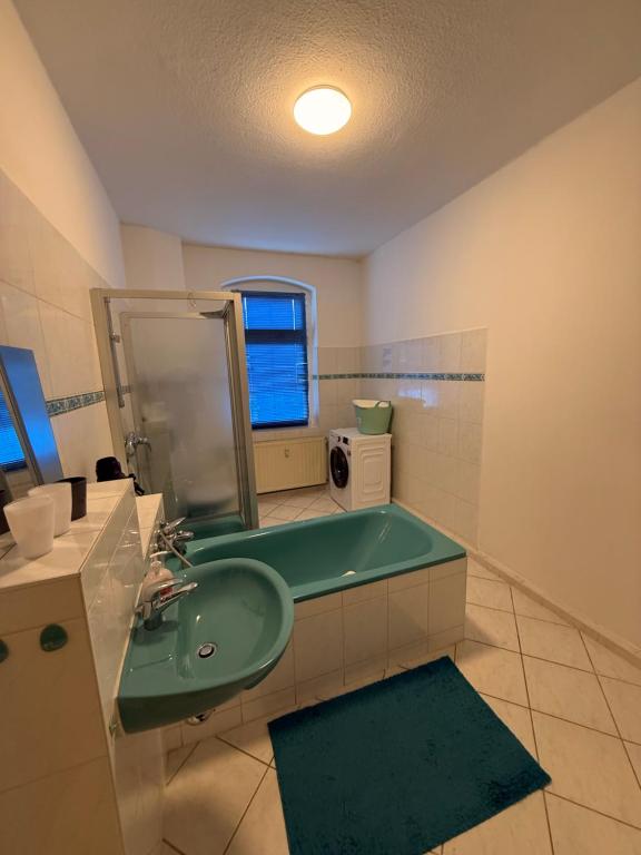 Phòng tắm tại Ferienwohnung Goldener Drache