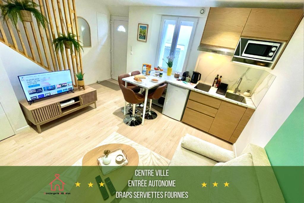 Kuchyň nebo kuchyňský kout v ubytování " Petit Nid Muretain " Arrivée autonome - Wifi