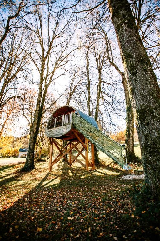 Monchateau étoilé, hébergement insolite avec Spa - Housity