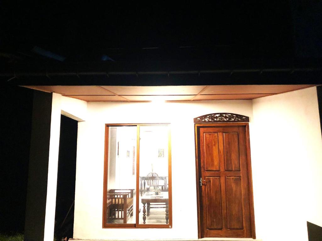 Billede fra billedgalleriet på Bamboo Grove Cottages i Hikkaduwa