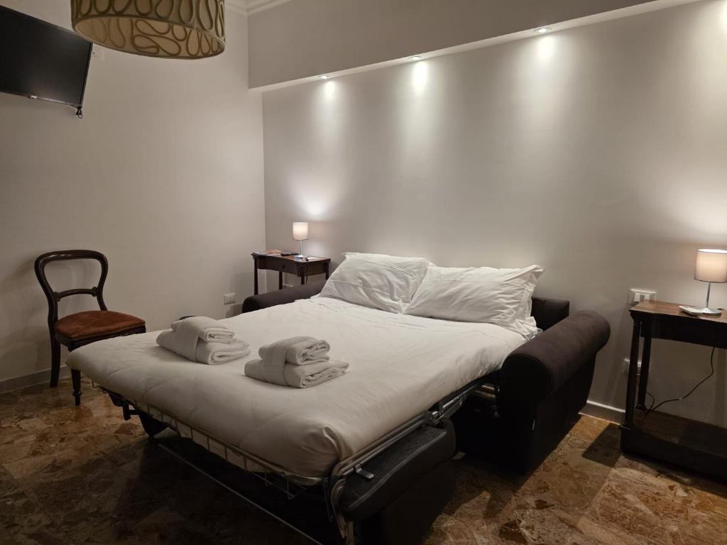 Stendardi's House - by Be Your Home
