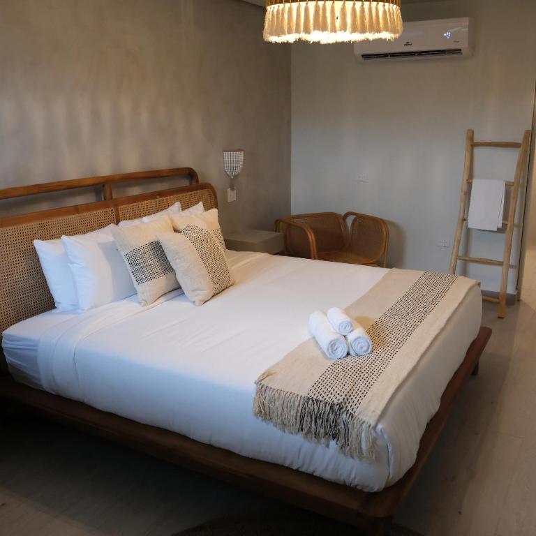Bali Hotel Adults Only Isla Verde, a Trademark by Wyndham - Suite Junior Con Cama Extragrande - No Fumadores