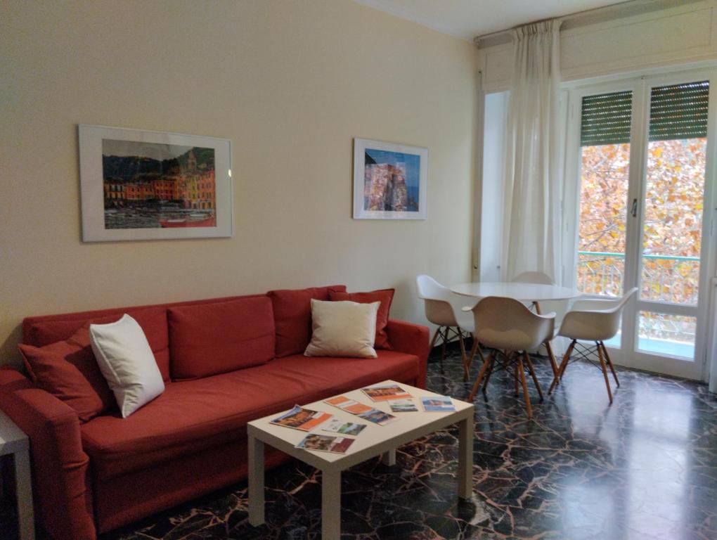 Гостиная зона в Great holiday appartamento moderno comodo a centro e spiagge