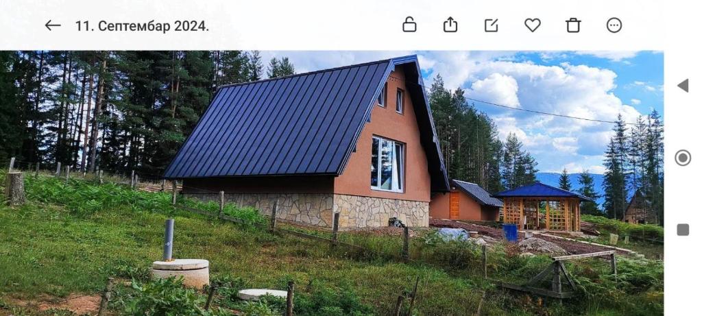 Příroda nedaleko vily