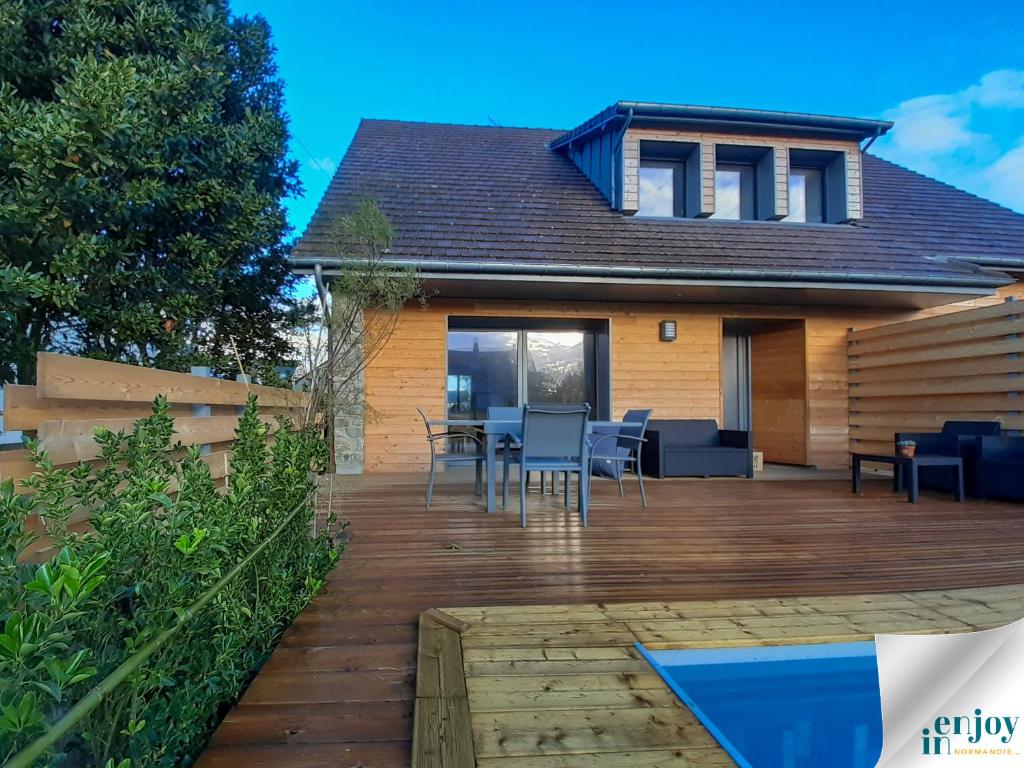 Bygningen som villaen ligger i