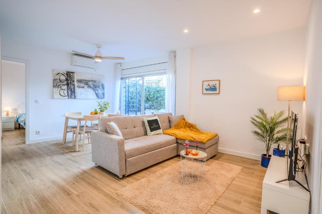 3º linea de Mar, BBQ + Patio + Piscina by Sunset Rentals (Atlas)