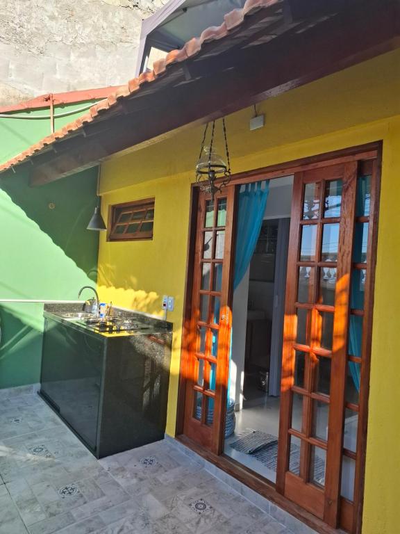 Tòa nhà nơi nhà nghỉ dưỡng tọa lạc