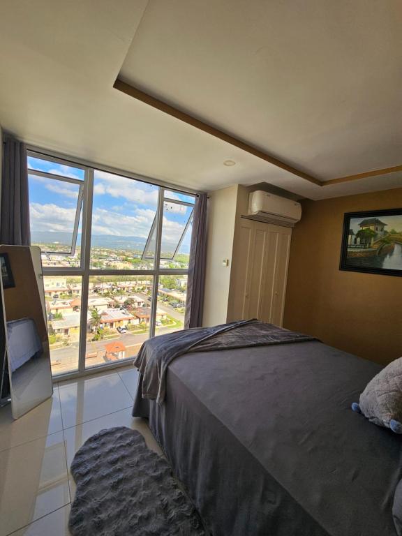 Gallery image of Portmore Paradise in Portmore