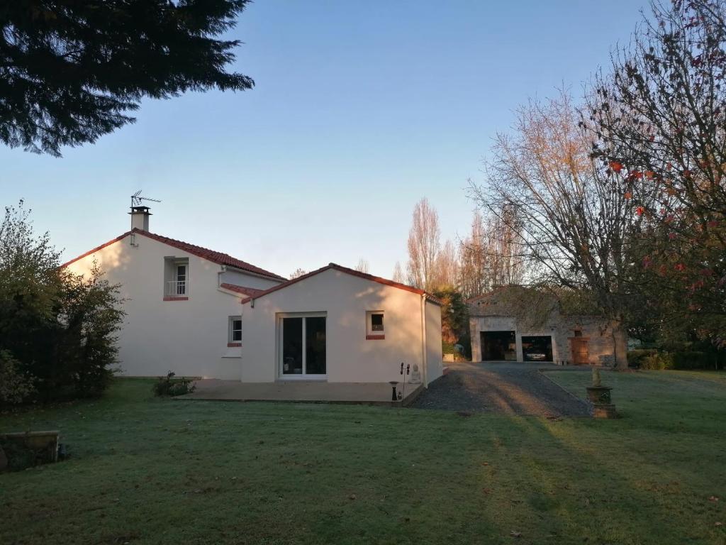 Κήπος έξω από το Chambre Nature Gould'Oie Zen