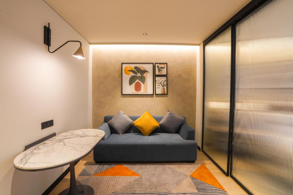 Et opholdsområde på Trava Stays