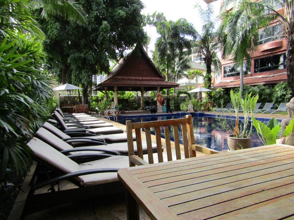 Nova Park Hotel Pattaya - Resim 37