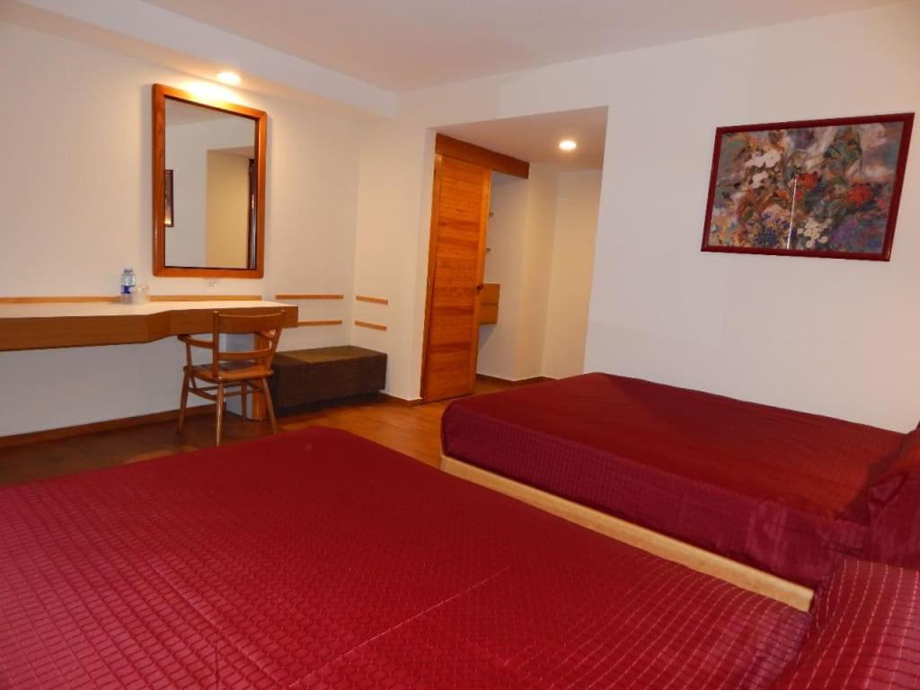 Hotel El Salvador photo