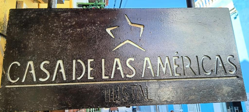 a sign that reads casablancaias americas at Hostal Casa de las Americas in Cartagena de Indias